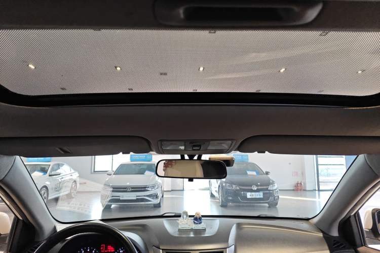 Used Hyundai Verna Ray 2016 1.4L Manual Leading GLX Model