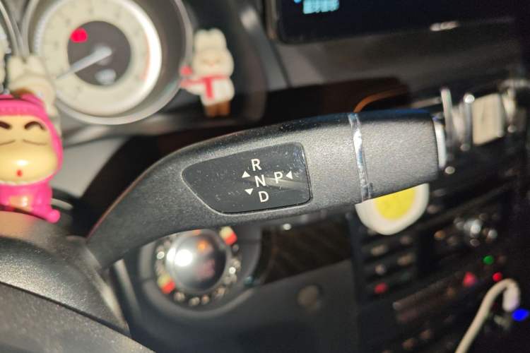 Used Mercedes-Benz E-Class 2014 E 260 Coupe Gear Lever