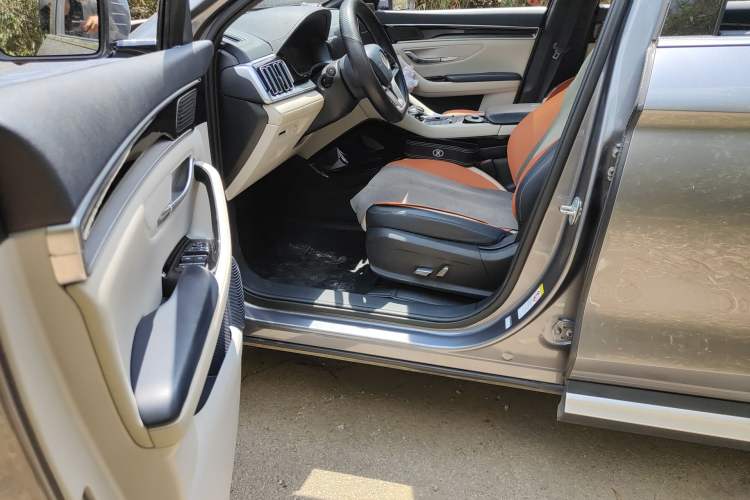 Used BYD Song PLUS New Energy 2021 DM-i 51KM Prestige Model Driver Seat