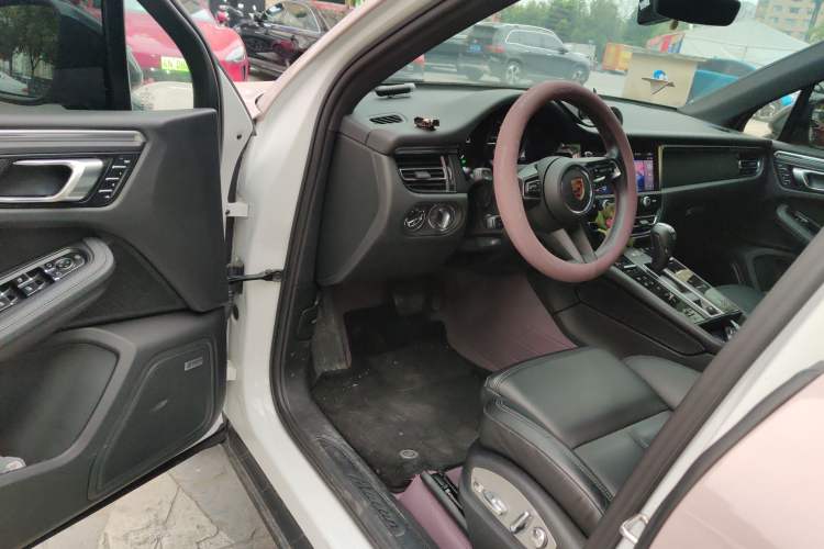 Used Porsche Macan 2023 Macan 2.0T