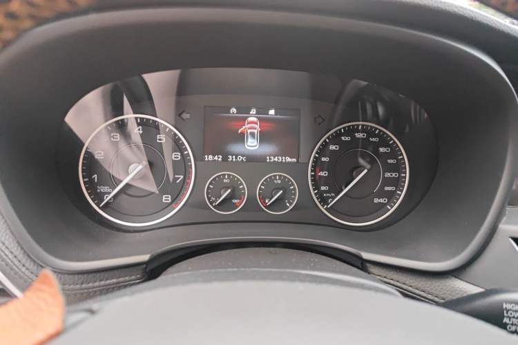 Used BORGWARD BX7 2016 28T Two-Wheel Drive Luxury Version 5 Seats