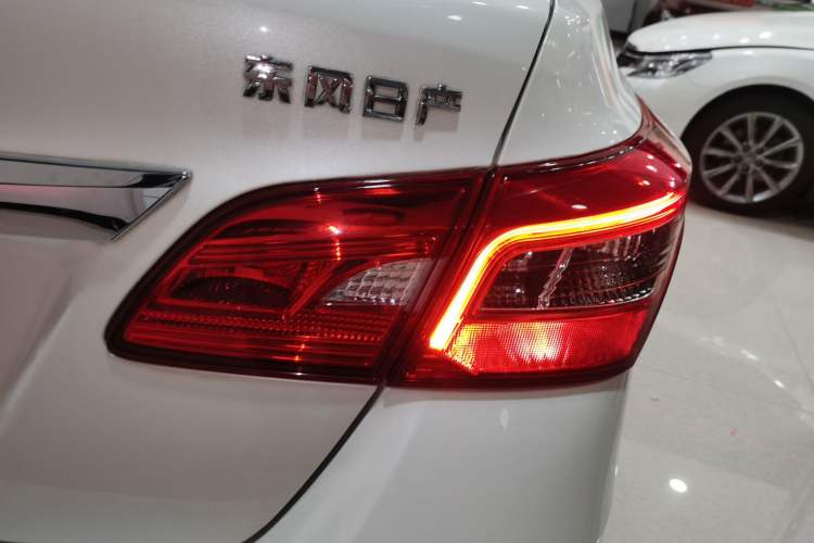 Used Nissan Sylphy 2021 Classic 1.6XE CVT Comfort Edition Right Rear Taillight