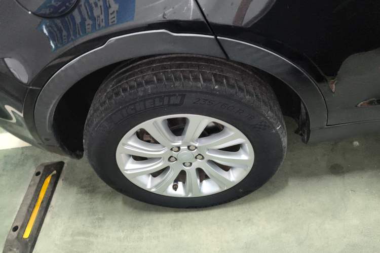 Used Land Rover Discovery Sport 2018 240 PS SE Version
