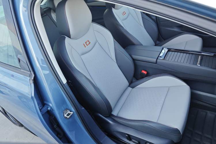 Used Volkswagen ID.7 VIZZION 2024 AIR model