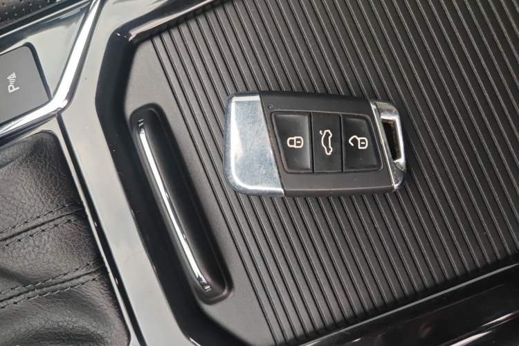 Used Volkswagen Passat 2022 330TSI Luxury Edition