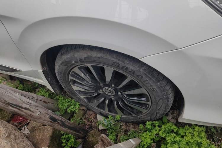 Used Honda Crider 2015 1.8L manual Comfort version