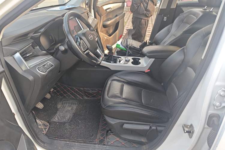 Used SWM G01 2018 1.5T Manual Smart UP
