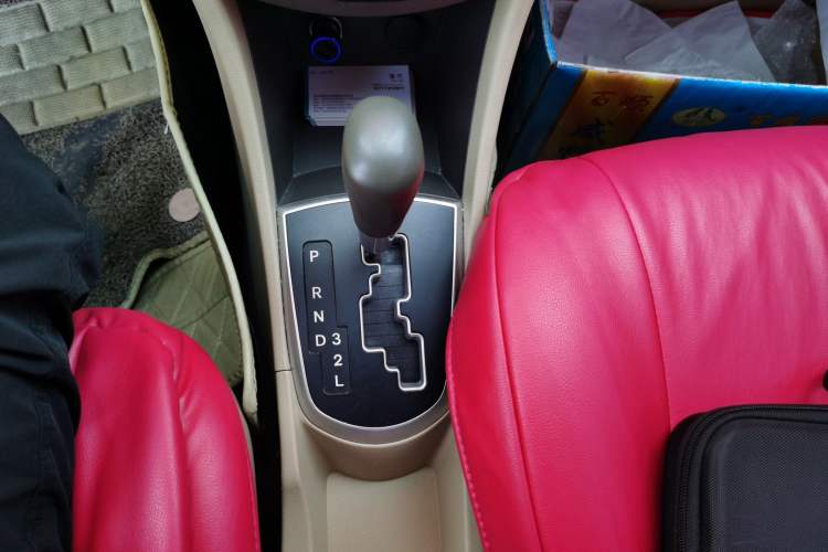 Used Hyundai Verna (older generation) 2010 Sedan 1.4L Automatic Fashionable GT Model