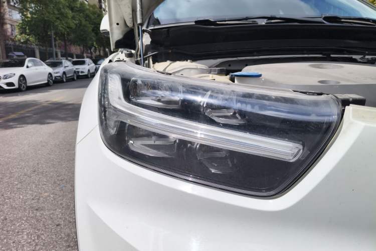 Used Volvo XC40 2022 T4 Four-Wheel Drive Smart & Stylish Edition