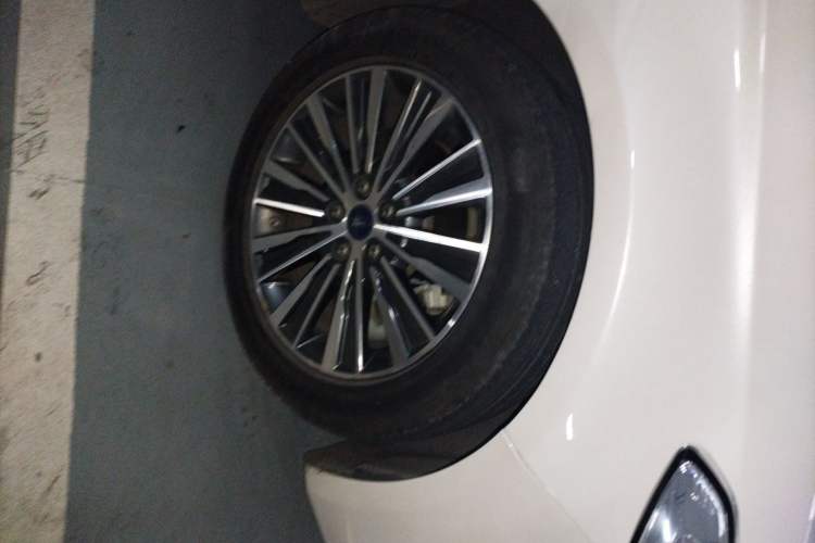 Used Ford Mondeo New Energy 2018 2.0 PHEV Smart-Controlled Fashion Edition China VI Standard
