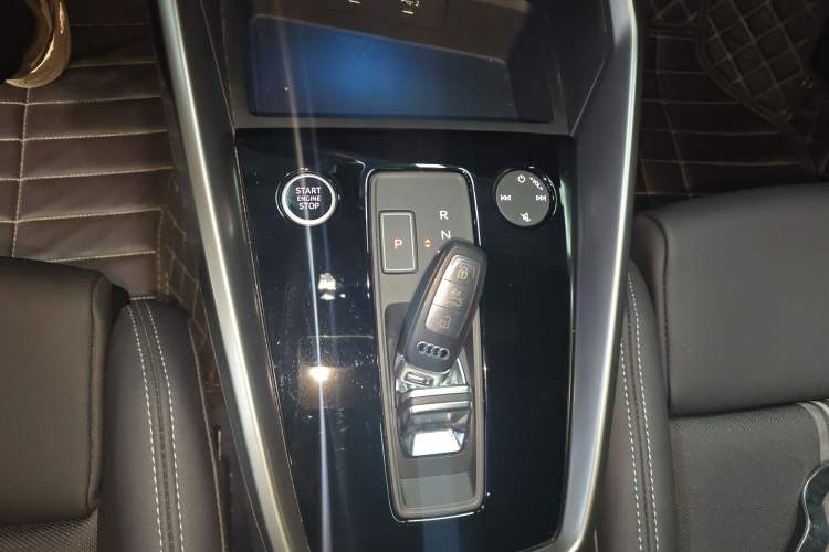 Used Audi A3 2024 Sportback 35 TFSI Fashionable Sports Model
