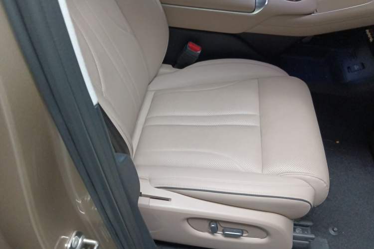 Used XPeng X9 2024 702 Ultra-Long Range Pro
