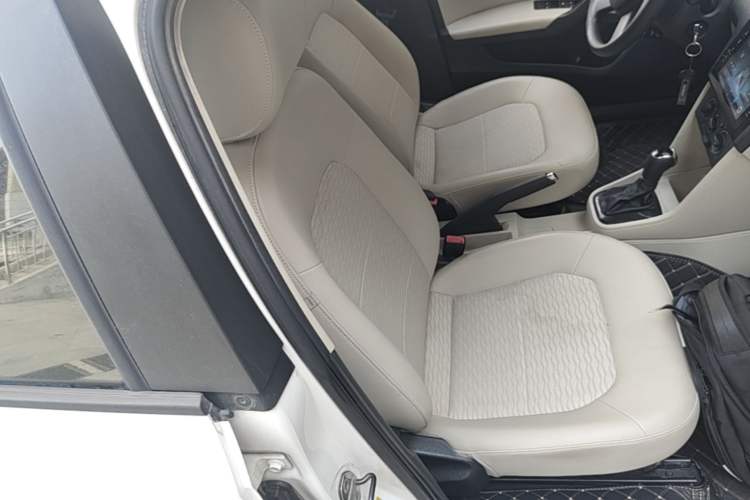 Used Skoda Rapid 2013 1.6L Automatic Smart Selection Model
