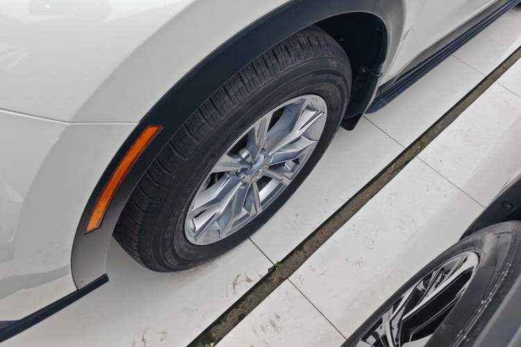 Used Honda CR-V 2023 240TURBO All-Wheel-Drive Premium Edition 5 Seats Exterior 4