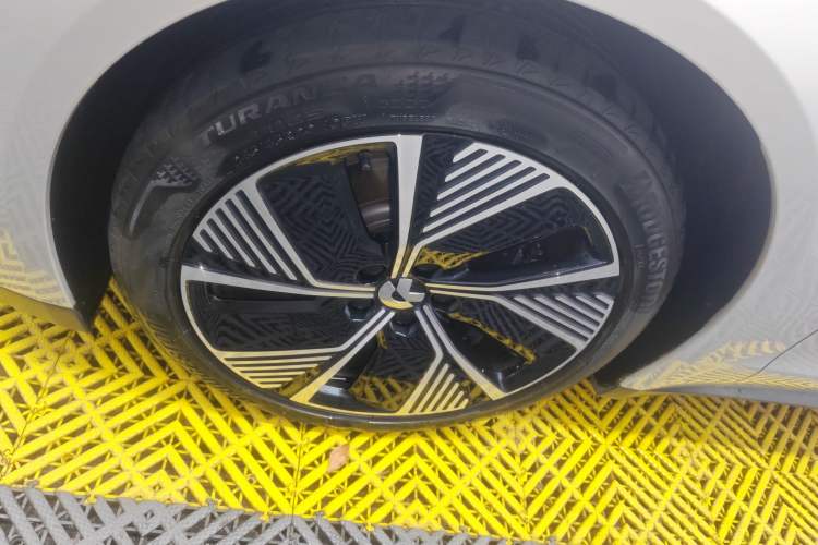 Used Nio ET7 2024 75 kWh Executive Edition
