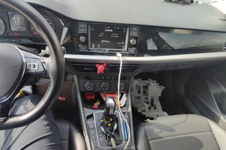 Used Volkswagen Lavida 2018 1.5L Automatic Comfort Edition China V Standard Audio And AC Panel