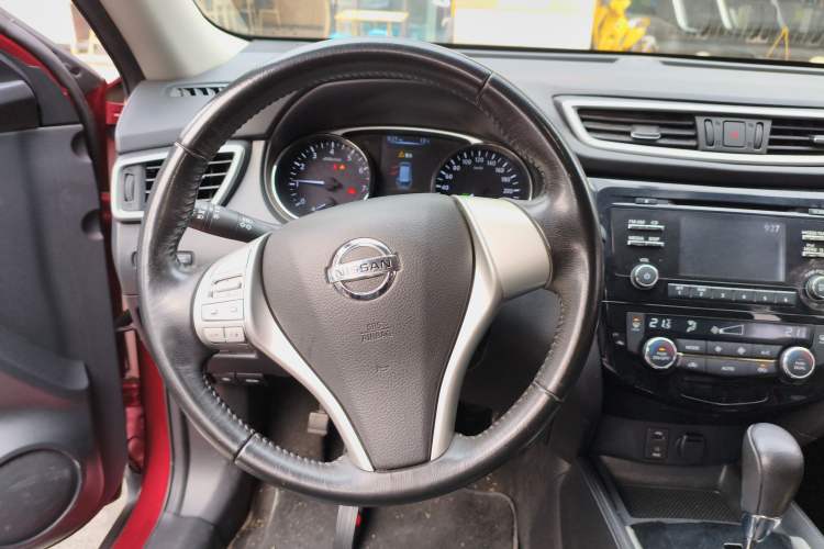 Used Nissan X-Trail 2014 2.0L CVT Comfort Edition 2WD
