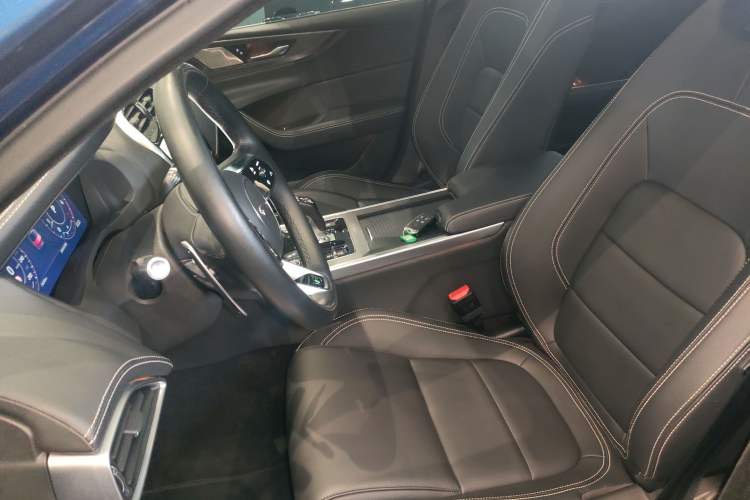 Used Jaguar XEL 2021 2.0T 250 PS R-DYNAMIC SE Tech Sport Edition
