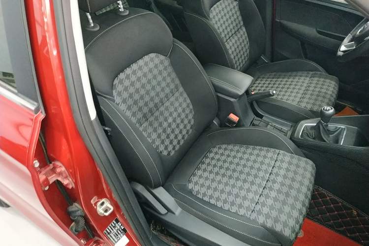 Used MG ZS 2019 1.5L Manual 65-inch Giant-Sized Sunroof Global Edition China VI Standard