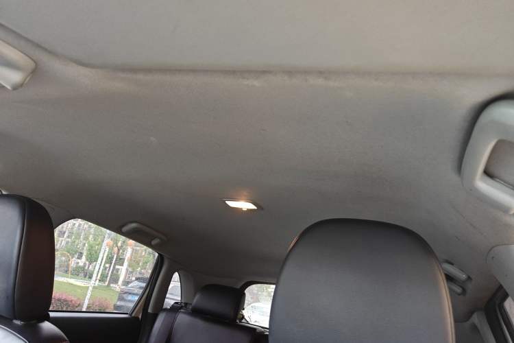 Used Peugeot 4008 2013 2.0L 4x4 Fashion Edition Headliner