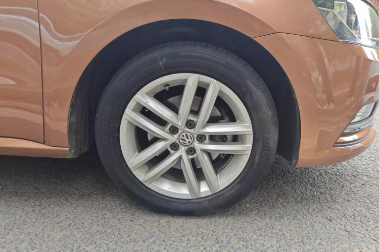 Used Volkswagen Gran Lavida 2017 180TSI DSG Comfort Edition
