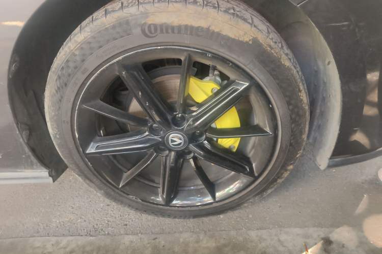 Used CHANGAN UNI-V 2022 1.5T Prestige Version
