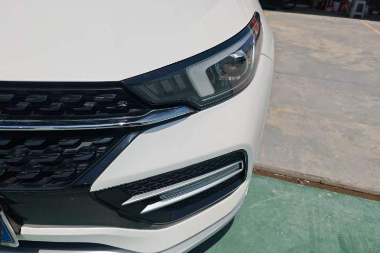 Used Chery Arrizo GX 2018 1.5T CVT Color Version China V Standard Left Front Headlight