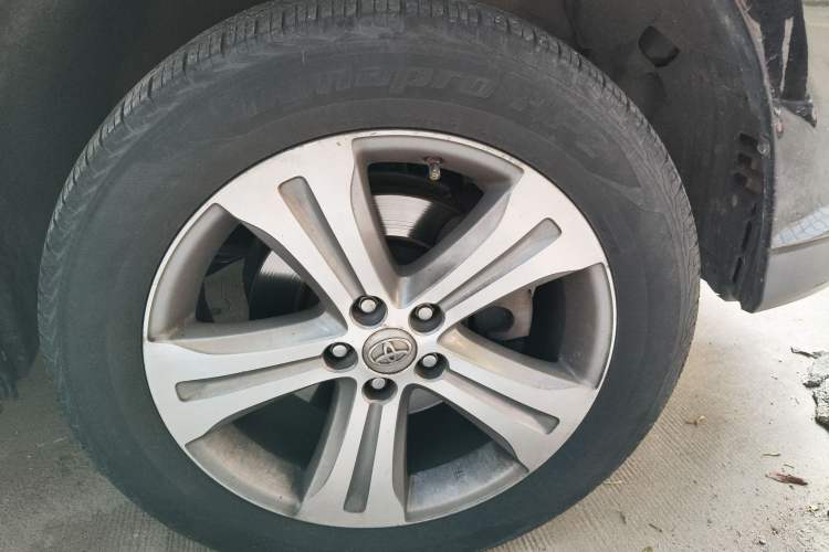 Used Toyota Highlander 2013 2.7L Two-Wheel Drive 7-Seater Zijin Edition
