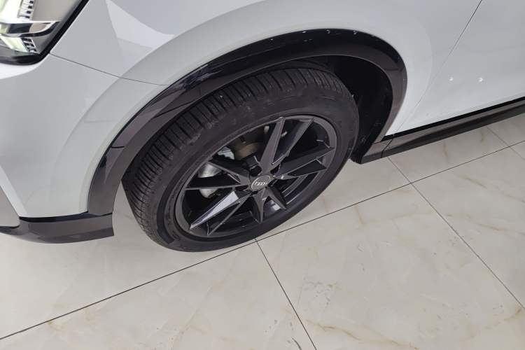 Used Audi Q2L 2018 35 TFSI Launch Exclusive Edition China VI