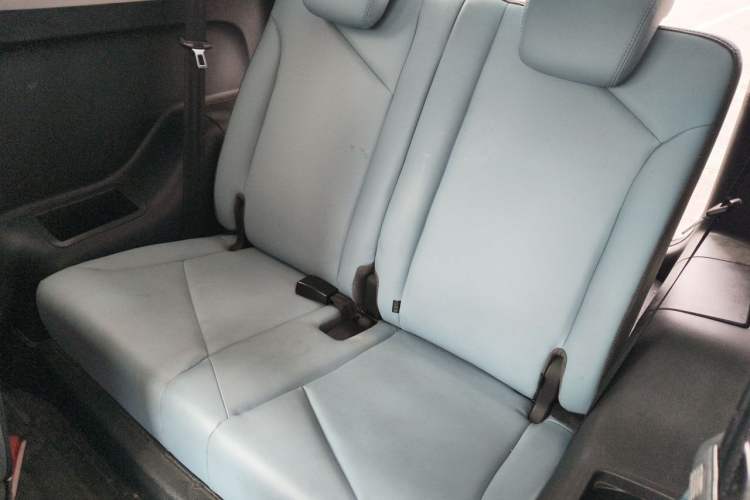 Used Chery QQ Little Ant 2022 Restyled Version Sweet Pink Edition Half-Sugar Version 30.6 kWh 30 kW 301 km
