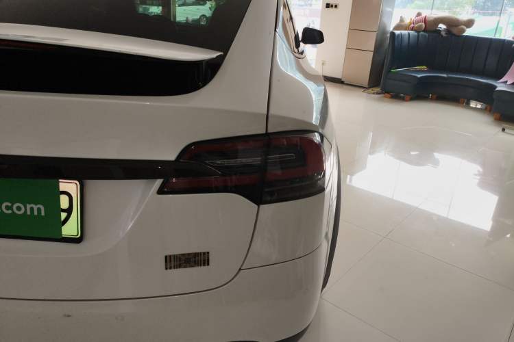 Used Tesla Model X 2019 Long-Range Version
