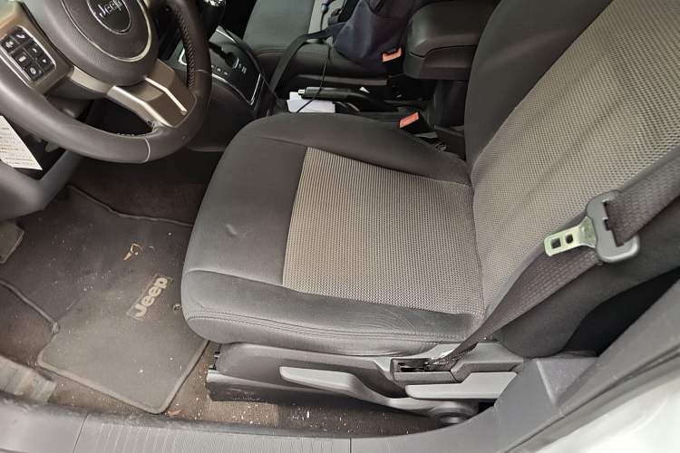 Used Jeep Patriot 2014 2.0L Sport Enhanced Edition