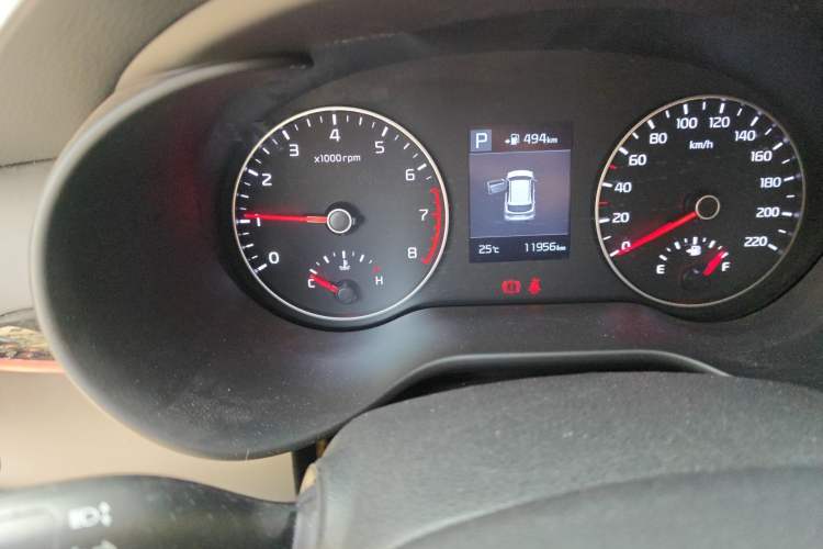 Used Kia KX Cross 2019 1.6L Automatic Dynamic Sunroof Version China VI Odometer Close Up