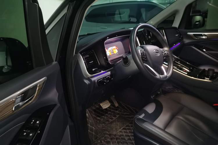 Used GAC Trumpchi M8 2021 Lingxiu Series 390T Deluxe Edition