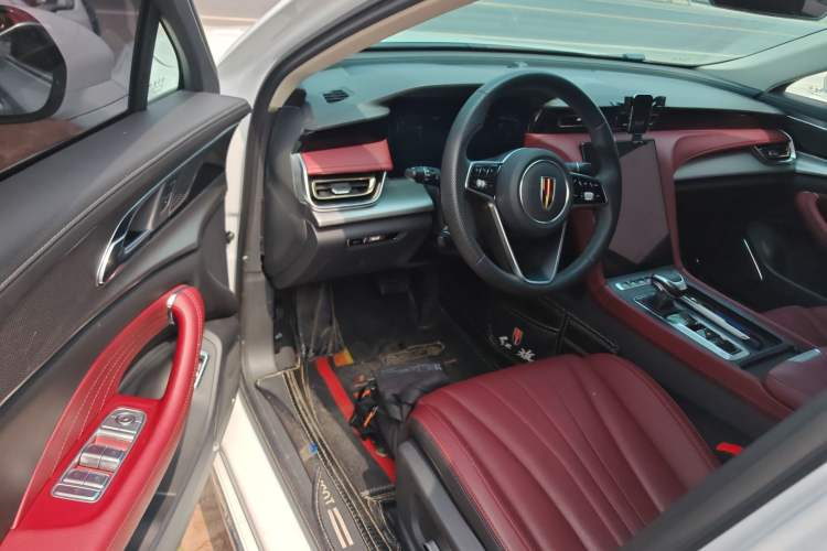 Used Hongqi H5 2024 1.5T DCT Smart Connect Flagship Edition Driver Seat