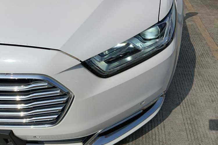 Used Ford Taurus 2018 EcoBoost 245 Premier Edition China V Standard