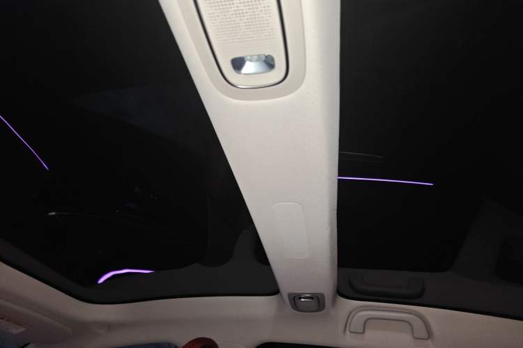 Used XPeng P7 2023 P7i 702 Max Headliner