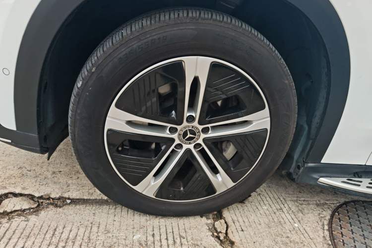 Used Mercedes-Benz EQE SUV 2023 350 4MATIC Pioneer Edition Exterior 4