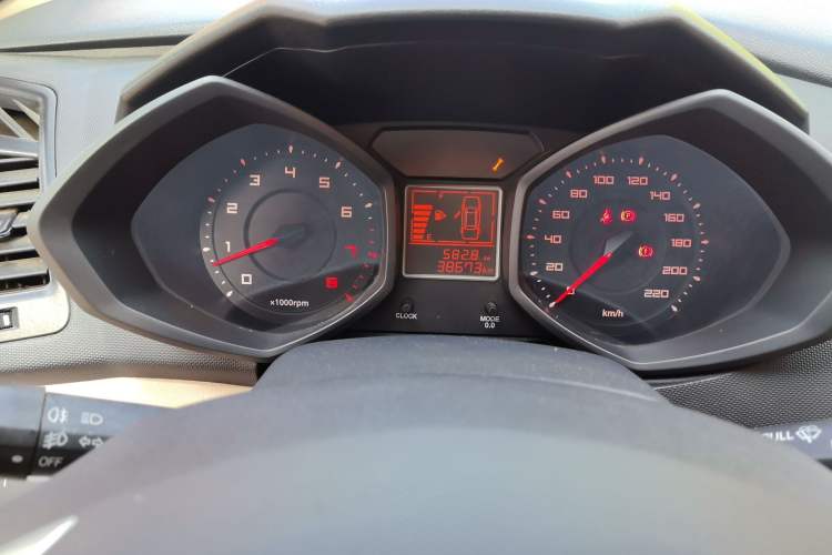 Used Chery Fengyun 2 2015 1.5L Manual New Edition Instrument Cluster