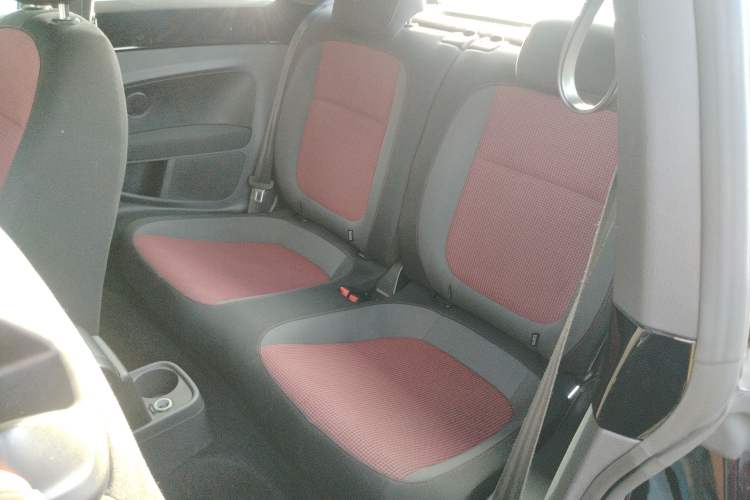 Used Volkswagen Beetle 2014 1.4TSI Fashion Edition
