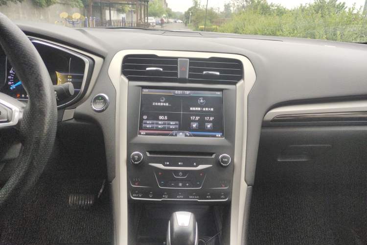 Used Ford Mondeo 2013 2.0L GTDi 200 Luxury Model