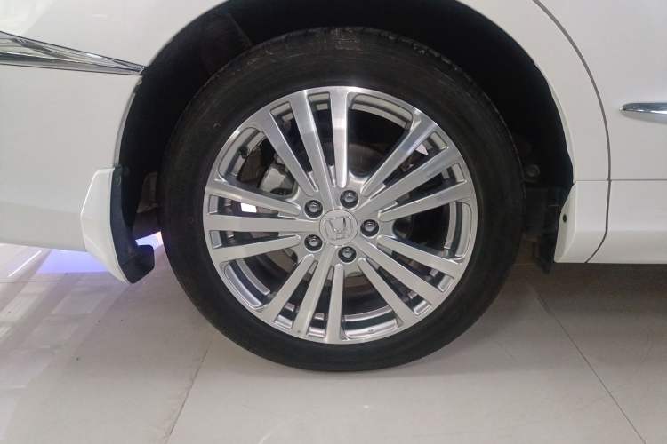 Used Honda Elysion 2016 2.4L Luxury Edition
