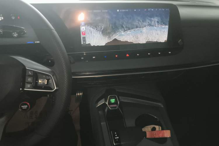 Used MG 7 2023 2.0T Automatic Hunter Luxury Edition
