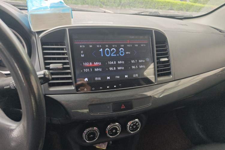 Used Mitsubishi Lancer EX 2011 Xiali Edition 2.0L Manual Comfort Model Audio And AC Panel