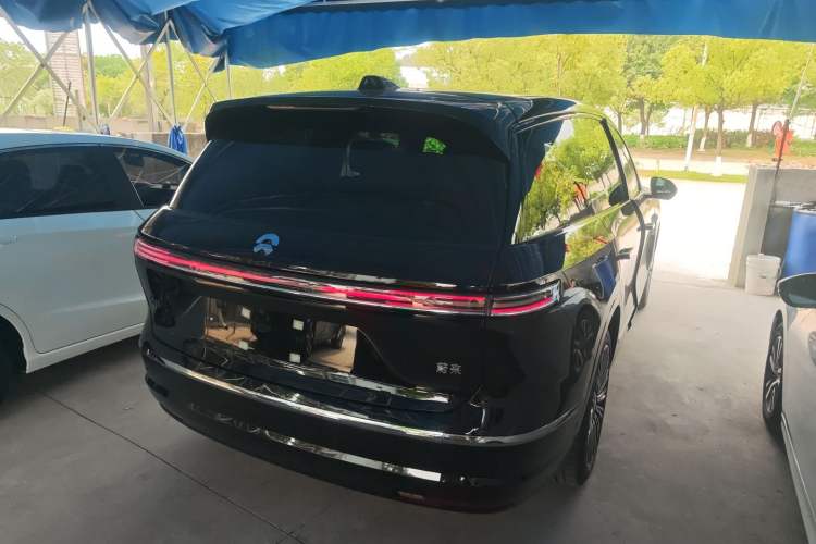 Used Nio ES8 2026 Model 6-seat Executive Luxury Edition Rear Right 45 Deg