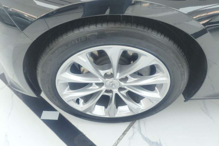 Used Cadillac CT5 2021 28T Luxury Model