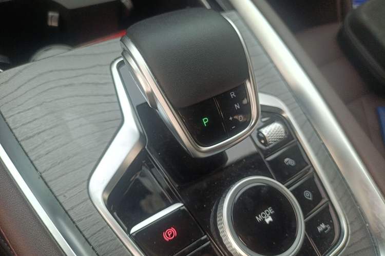 Used Chery Tiggo 8 PRO 2024 Champion Edition 290T Two-Wheel Drive Peak Version 5 Seats
