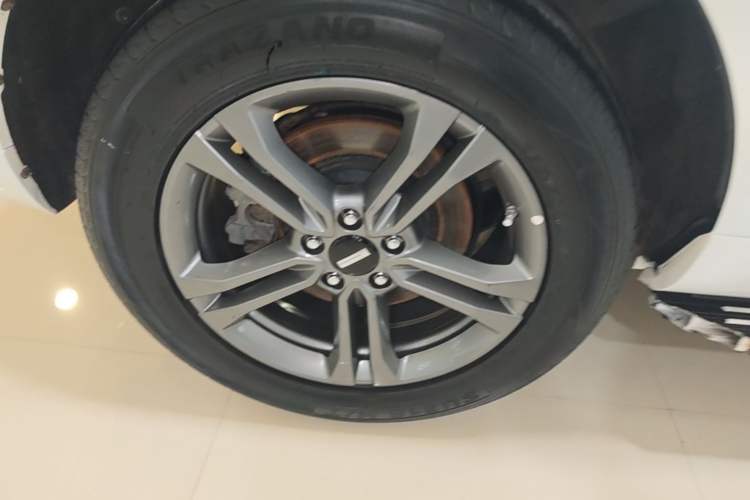 Used Wey VV5 2019 2.0T Two-Wheel-Drive Ultimate Edition