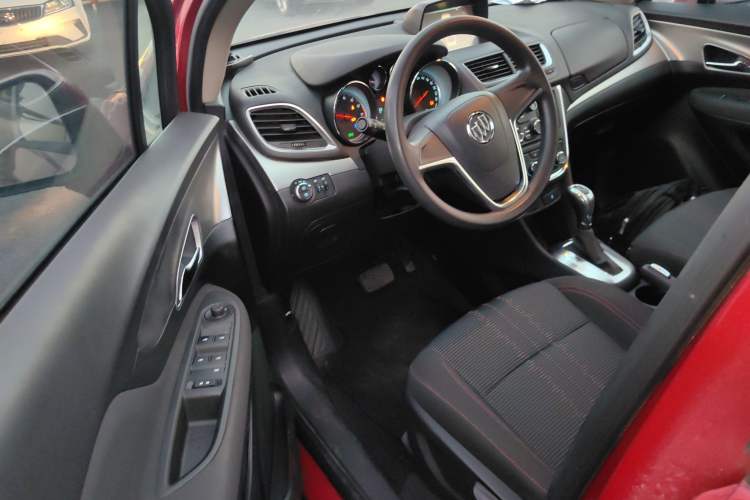 Used Buick Encore 2015 1.4T Automatic Two-Wheel Drive Urban Elite Version