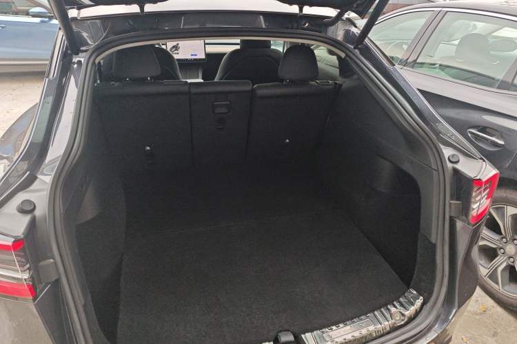 Used Tesla Model Y 2022 Revised Version Long-Range All-Wheel Drive Trunk